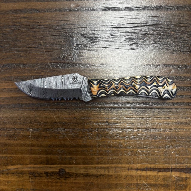 KNIFES | Southern Comfort Western Wear