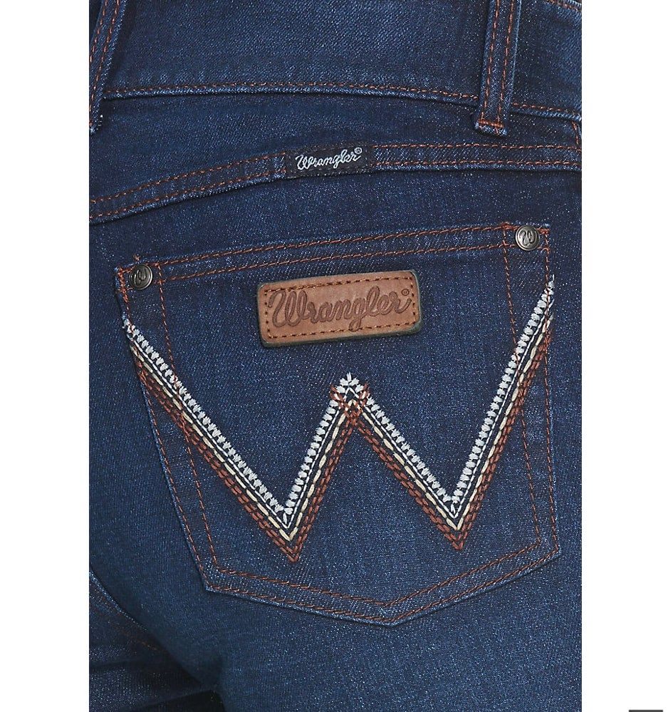 Wrangler Retro Women's High Rise Trouser in Shelby – Branded